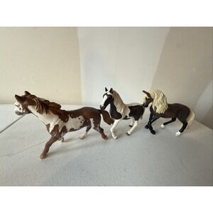 schleich horse lot Set Of 3
